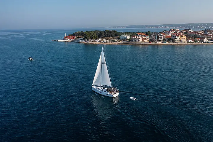 Elan Impression 45 - 