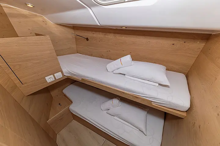 Elan Impression 45 - 