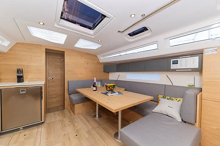 Elan Impression 45 - 