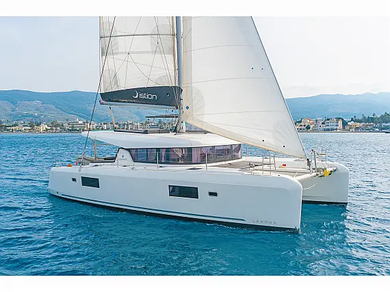 Lagoon 42 A/C & GEN