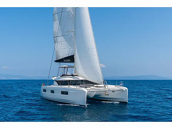Lagoon 46 A/C & GEN & WM