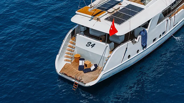 Motorsailer S4 - 