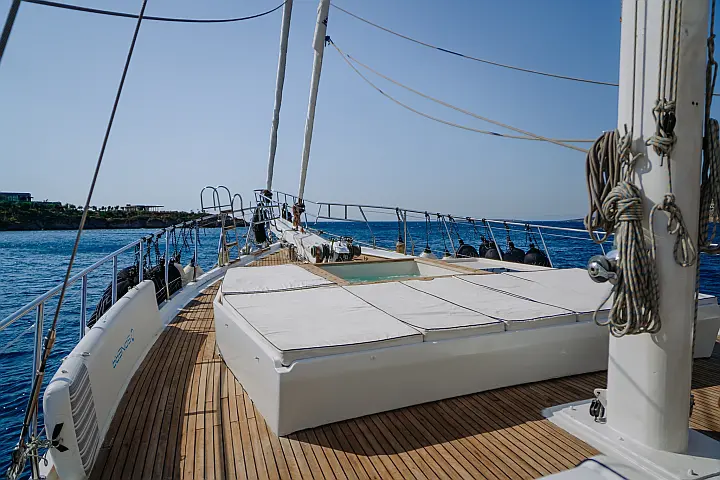 Motorsailer S4 - 