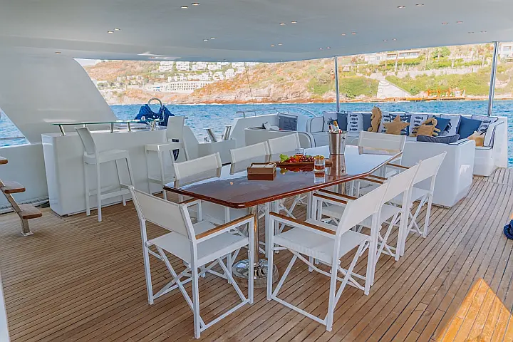 Motorsailer S4 - 