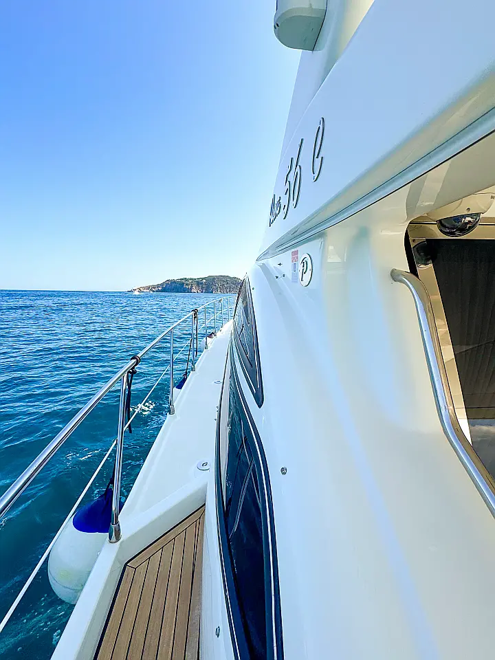 Alena 56 - 