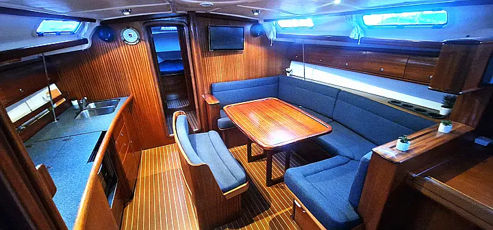 Bavaria 44 - 