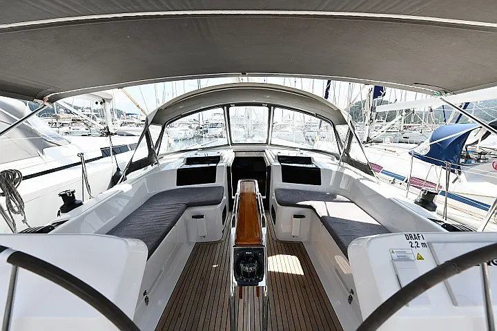 Hanse 458 - 