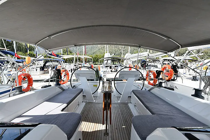 Hanse 458 - 