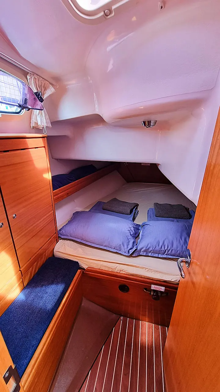 Bavaria Cruiser 37 - 