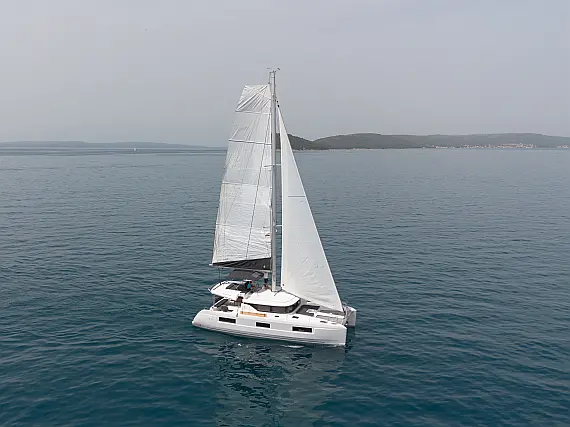 Lagoon 46