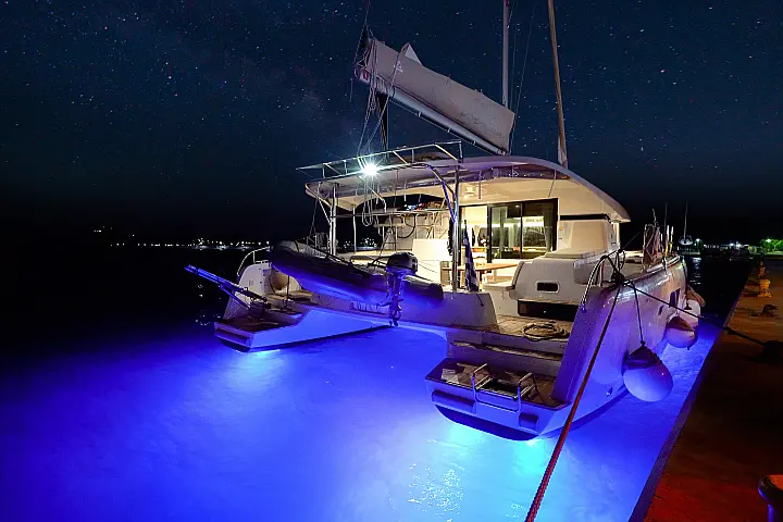 Lagoon 42 - 
