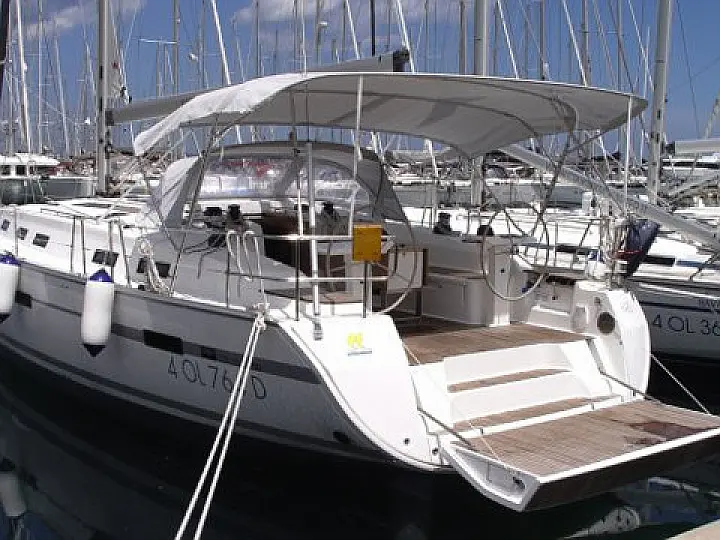 Bavaria Cruiser 50 - External image