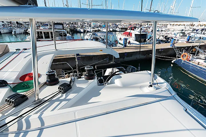 Lagoon 42 - 