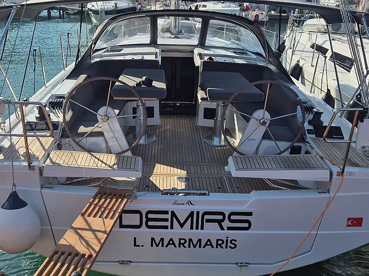 Hanse 410 - External image