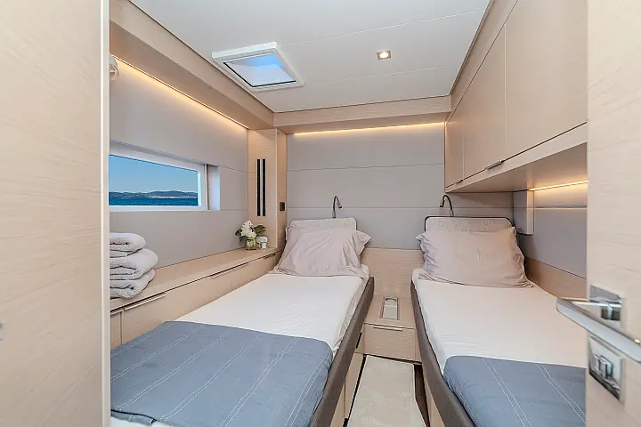Lagoon 55 - 