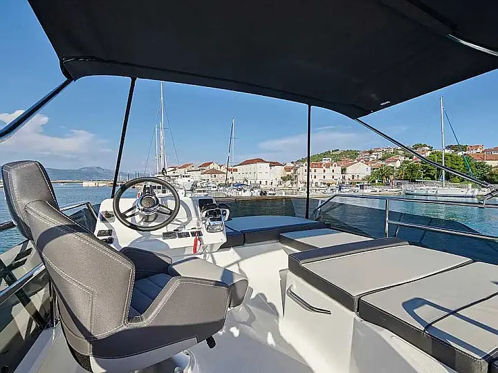 Merry Fisher 1095 FLY - 