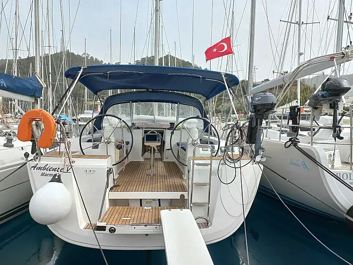 Dufour 445 Grand Large - External image