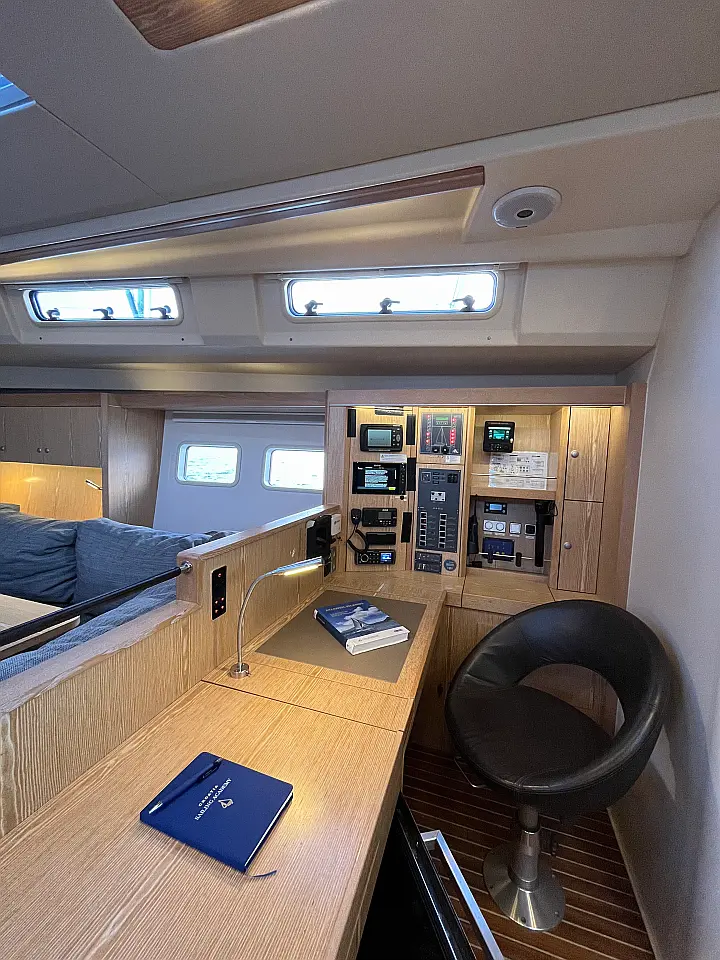 Hanse 575 - 
