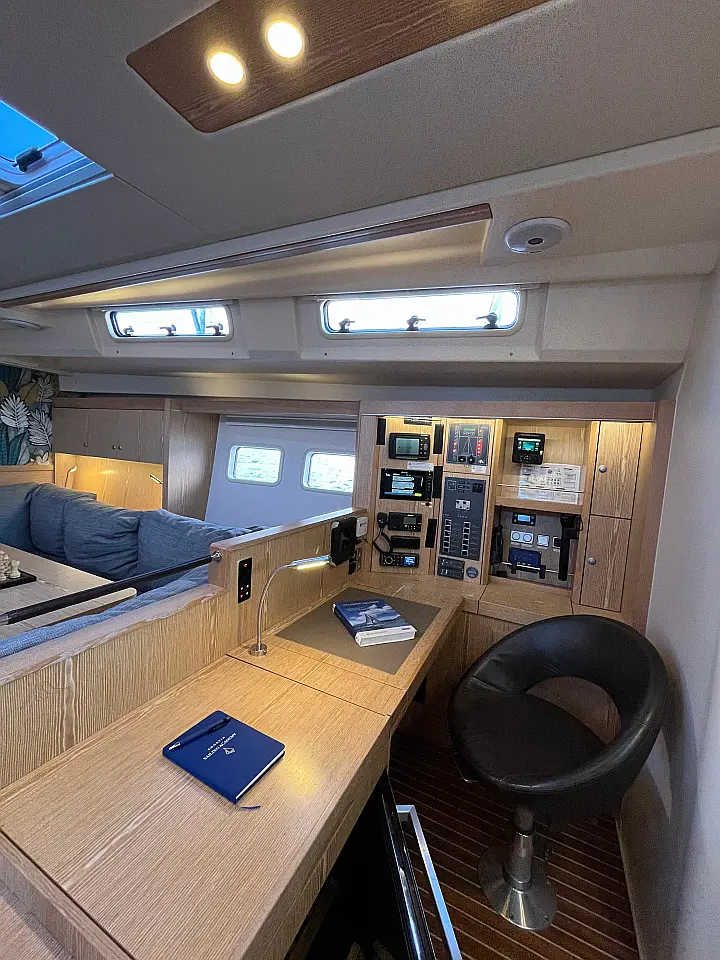 Hanse 575 - 