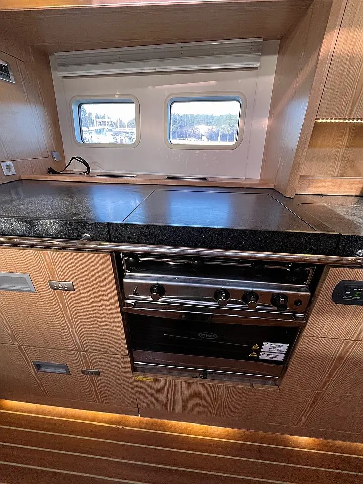 Hanse 575 - 