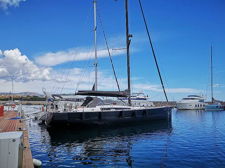 Dufour 56  - 