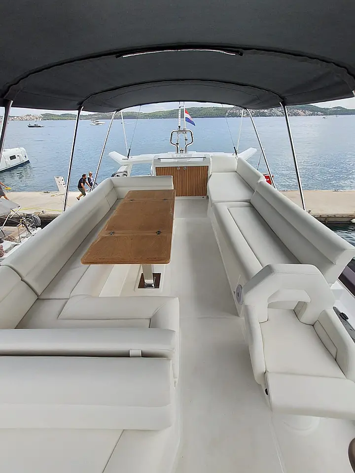 Monte Carlo 52 - 