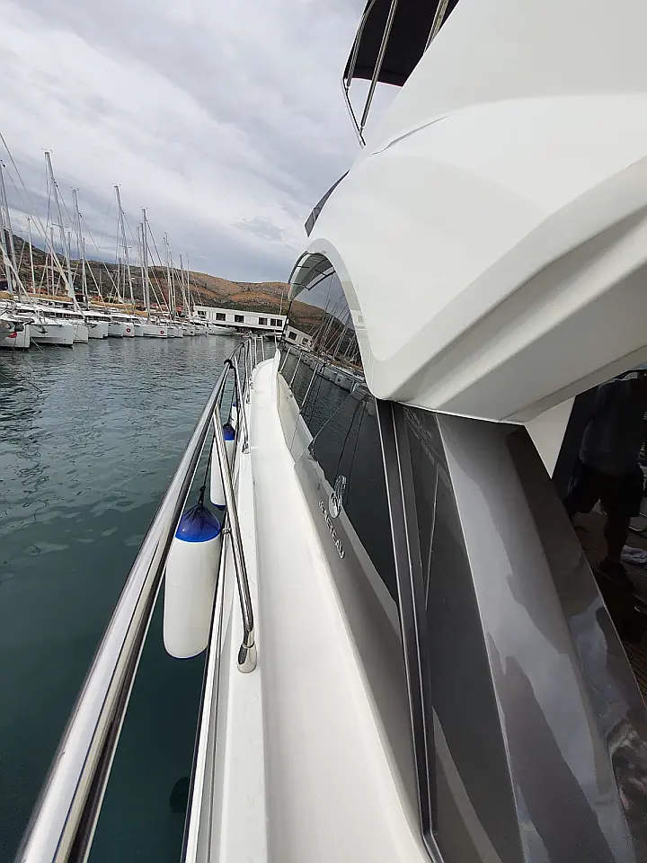 Monte Carlo 52 - 