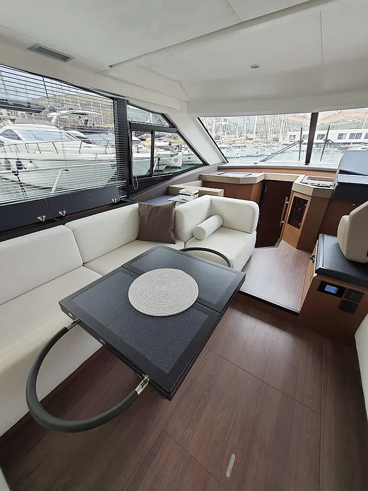 Monte Carlo 52 - 