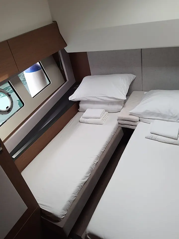 Monte Carlo 52 - 