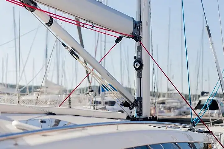 Delphia 47 - 