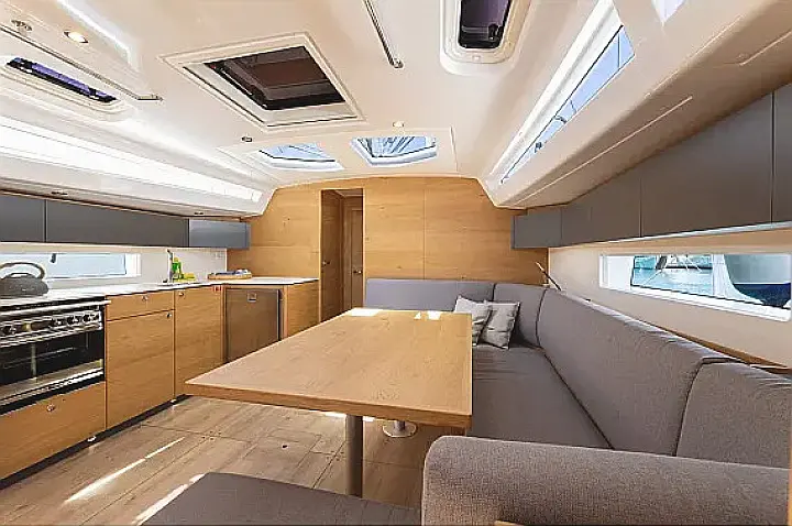 Elan Impression 45 - 