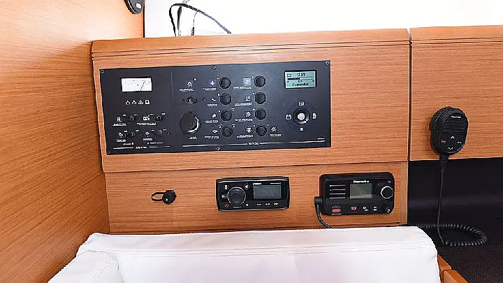 Sun Odyssey 419 - 