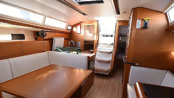 Sun Odyssey 419 - 