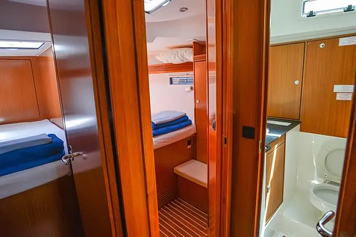 Bavaria Cruiser 45 - 