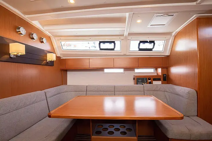 Bavaria Cruiser 46 - 