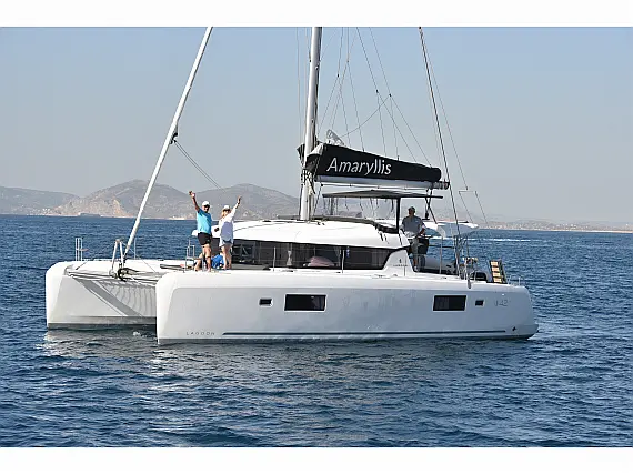 Lagoon 42