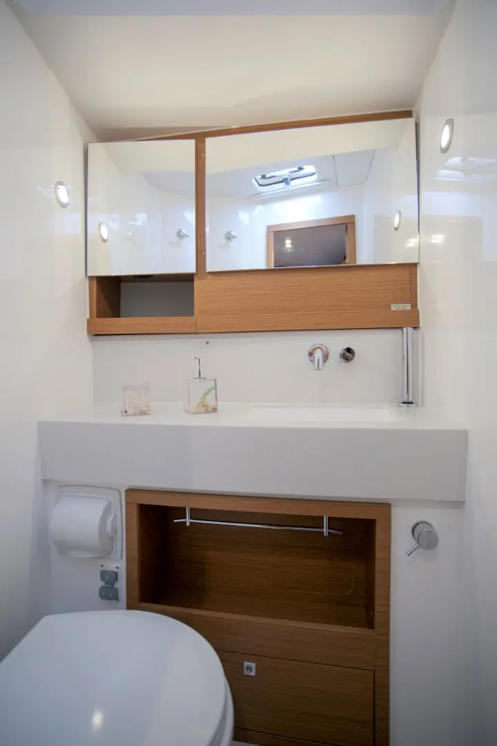 Dufour 530 - 