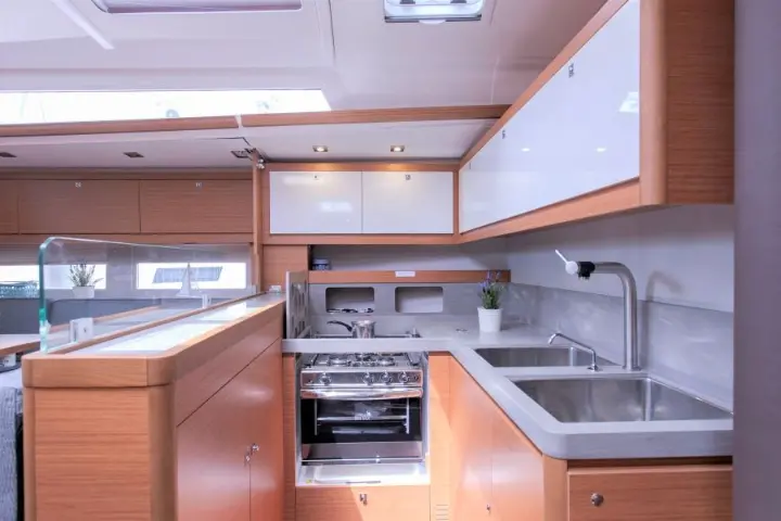 Dufour 530 - 