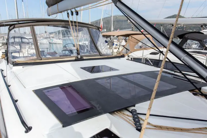 Dufour 530 - 