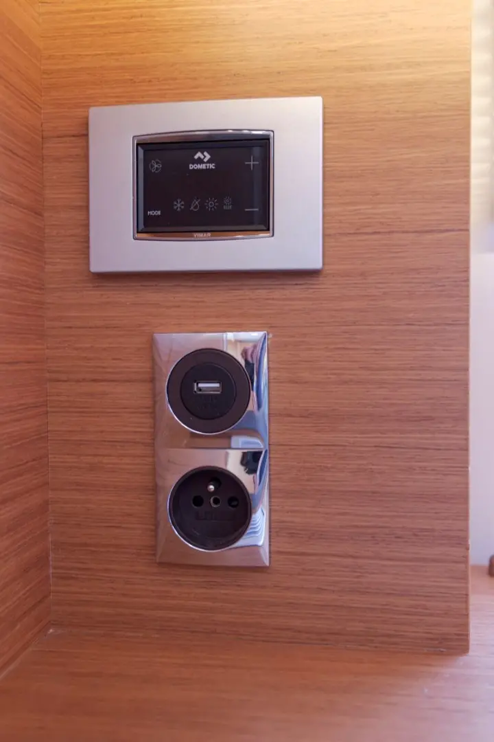 Dufour 530 - 