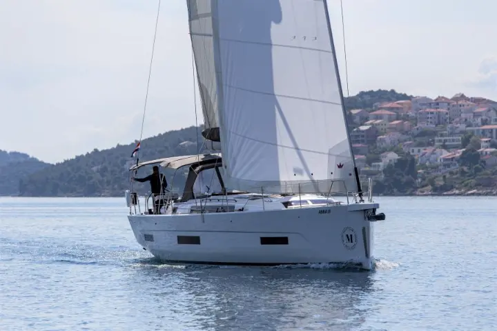 Dufour 530 - 