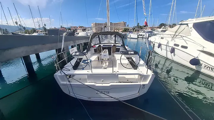 Dufour 37 - 