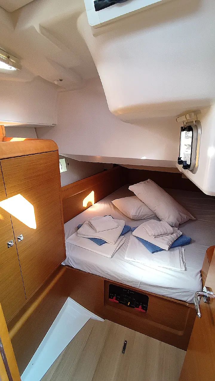 Sun Odyssey 439 - 