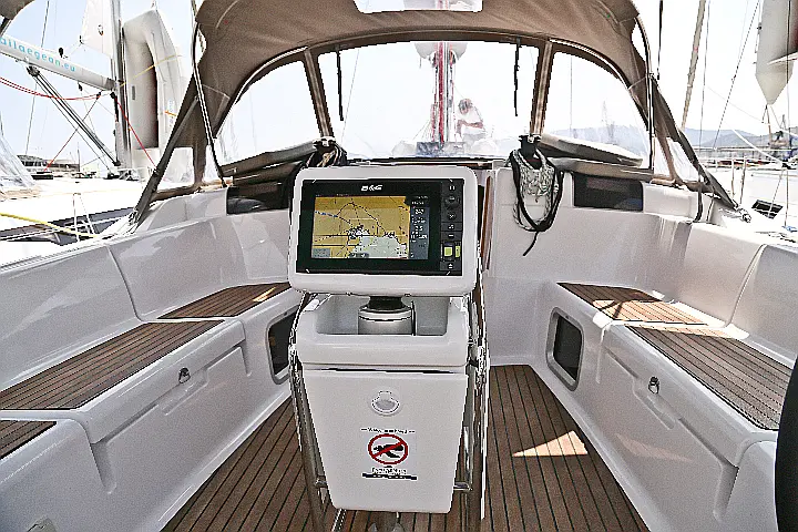 Sun Odyssey 439 - 