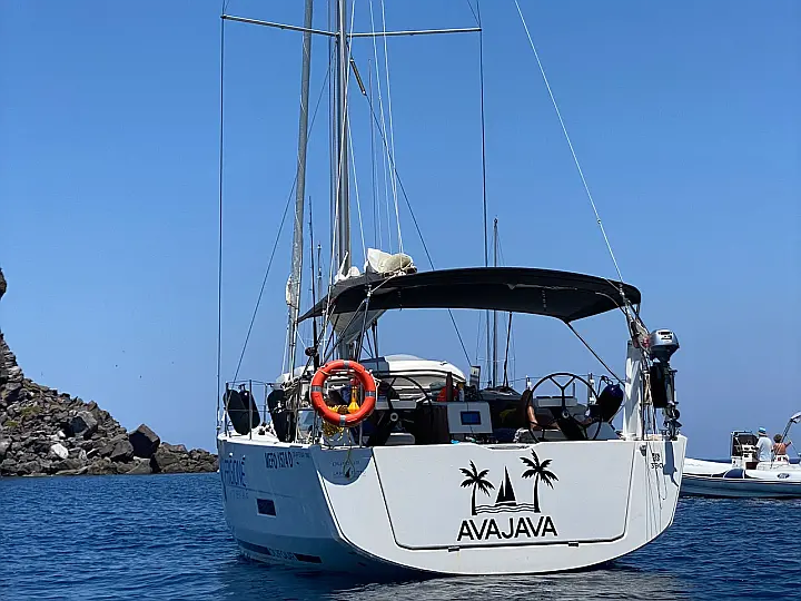 Dufour 390 - External image