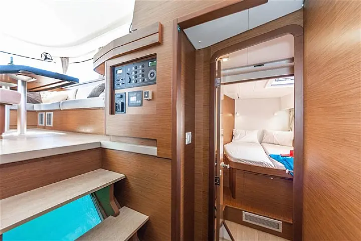 Lagoon 42 - 
