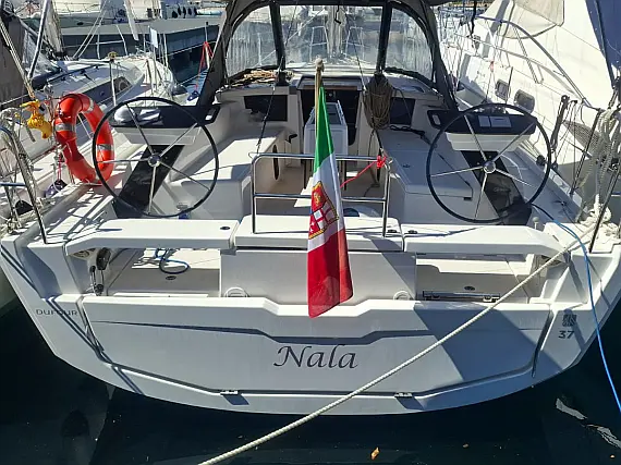 Dufour 37