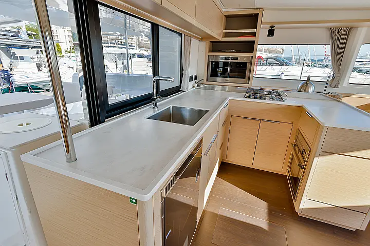 Lagoon 46  - 