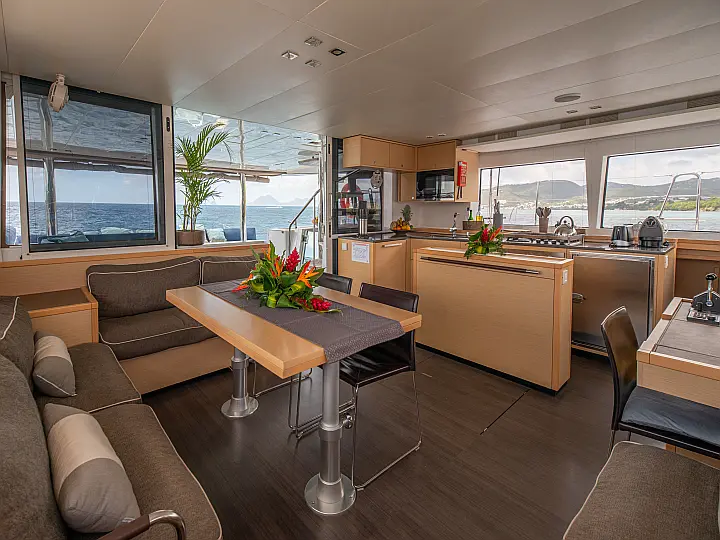 Lagoon 560 - 