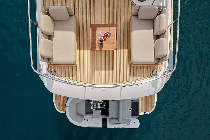 Azimut Magellano 66 - 